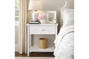 Κομοδίνο Άνδρος από μασίφ πεύκο με συρτάρι και ράφι 46x31x53 cm.